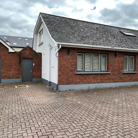 Halford House Hotel Leixlip Exterior foto